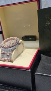 นาฬิกาข้อมือสแตนเลสสตีลอัตโนมัติรุ่นลิมิเต็ดอิดิชั่นสุดหรูสไตล์ฮิปฮอป ประดับเพชร เหมาะสำหรับใส่ทำงานประจำวันและส่งออก - Product Image 5