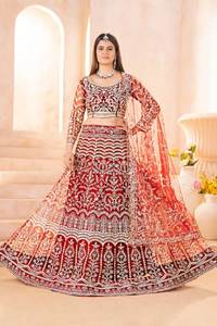 Lehenga Choli en tulle brodé de papillons, matériaux recyclés, couleurs vives, style traditionnel pour mariage, fête, Diwali - Product Image 4