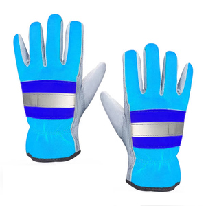 Gants de sécurité haute visibilité de qualité professionnelle avec bandes réfléchissantes et conception anti-coupure durable - Product Image 6