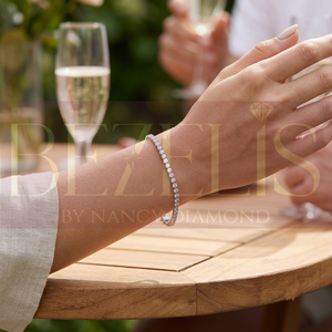 สร้อยข้อมือเพชรทรงกลมเจียระไนแบบเทนนิส ประดับเพชรเลี้ยงในห้องปฏิบัติการ ดีไซน์หรูหรา ทองคำ 14K สีเหลืองทอง คอลเลกชันเครื่องประดับชั้นดีที่ได้รับการรับรองและยั่งยืน - Product Image 5