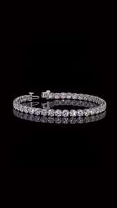 Pulsera de tenis de lujo con moissanita, corte brillante redondo, engaste de puntas, plata 925, pulsera de uso diario para mujer - Product Image 2