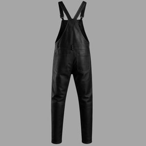 Dale Vida a tus Aventuras de Fantasía con esta Chaqueta Vikinga de Cuero Genuino Hecha a Mano, un Atuendo Estilo Armadura con Detalles Audaces - Product Image 2