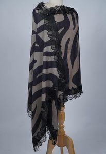 Chal de Cachemira y Lana Fina para Mujer, Diseño Digital, Ligero y Suave, con Borde de Encaje en los Cuatro Lados, Ideal para Fiestas - Product Image 2