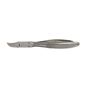 Pince à ongles professionnelle en acier inoxydable de 14 cm à coupe concave, mâchoires coniques, coupe-ongles robuste pour podologie par KKZ International - Product Image 3