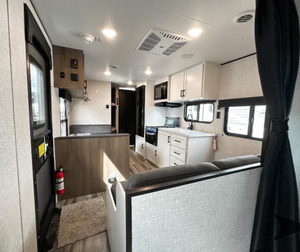 Autocaravanas Usadas Asequibles 2025 2026 Campers Flight SLX 260BHW Remolques de Viaje Disponibles - Product Image 2