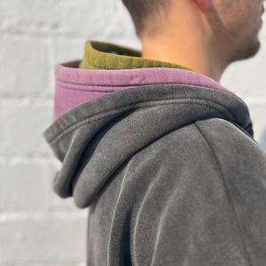 Vente en gros Streetwear Sweat à capuche zippé tricoté, coupe oversize, triple épaisseur, anti-plis, sans cordon, effet délavé soleil et délavé à l'acide vintage - Product Image 4