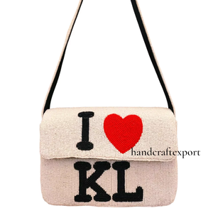 Sacs à bandoulière pour femmes, faits main, brodés, design indien bohème, perles, doublure en satin, fermeture magnétique, légers - Product Image 1