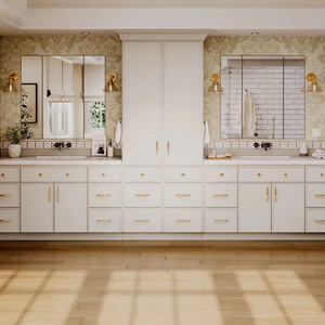 ตู้ครัวไม้เบิร์ชแบบสั่งทำตามแบบทันสมัยสำหรับโครงการอพาร์ทเมนต์ พร้อมแผงไม้อัดและไอส์แลนด์ - Product Image 1