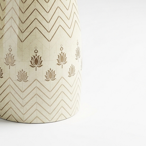 Table d'appoint ronde de luxe en MDF, motif lotus et chevron, incrustation Meena, faite à la main, tabouret d'appoint haut de gamme, vente en gros - Product Image 4