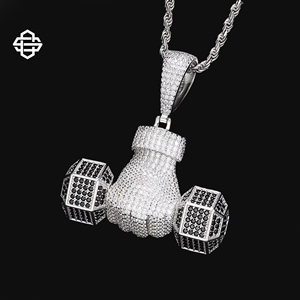 Colgante de Plata 925 Bañado en Oro con Moissanita, Diseño de Mancuerna de Puño Helado, Estilo Hiphop, para Fitness, Joyería Bling para Hombres y Mujeres, Estilo Rapper - Product Image 1