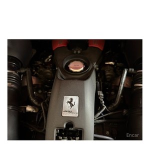 Ferrari 488 3.9 Modèle mai 2017 38 998 km Boîte de vitesses automatique Volant à gauche - Product Image 6