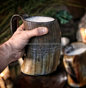 Taza de Cuerno de Búfalo Premium Hecha a Mano con Textura Natural Rústica, Diseño Único, Artesanía Tradicional Elegante, Regalo Decorativo - Product Image 1
