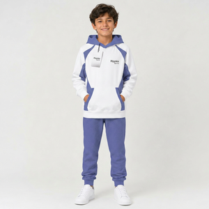 Sudadera cálida y cómoda para niños, diseñada para la escuela, viajes, deportes y uso casual, con un diseño moderno y a la moda para el tiempo libre escolar. - Product Image 4