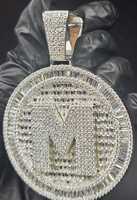 Pendentif Hip Hop Personnalisé pour Homme, Cercle avec Nom en Moissanite VVS, en Argent Massif 925 Plaqué Or, Sertissage Griffe, Luxe Glaçé, Certifié GCI IDGL