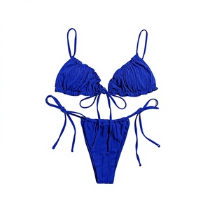 Tenue de plage élégante et simple pour femme, en tissu respirant de qualité supérieure, idéale pour l'été et les bords de mer - Product Image 1