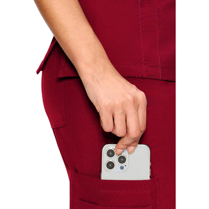 Unisex Custom Logo High Quality Cotton-Polyester Canvas Needle-Detecting Medical <b>Scrubs</b> <b>Top</b> V-Neck Breathable Anti-Wrinkle - Product Image 6