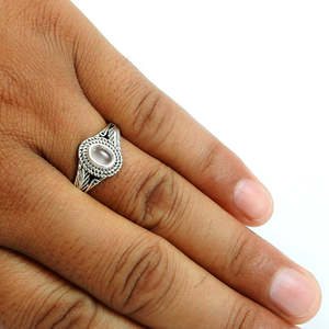 925 Sterling Silver Bezel Setting <b>Rings</b> Natural Oval Cut Rose <b>Quartz</b> Gemstone Jewelry Vintage Style Handcrafted Unisex Boho <b>Ring</b> - Product Image 3