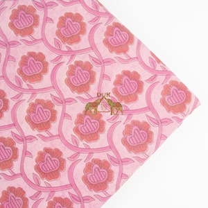 Nueva Colección de Tela de Algodón 100% Ecológica, Ligera, con Estampado Dabu, Diseño Floral, Teñido con Tintes Vegetales Naturales - Product Image 6