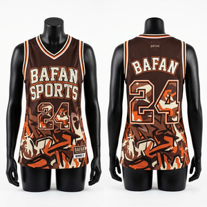 Camiseta de baloncesto para mujer de malla ventilada suave de 150 GSM, color crema, negro y naranja, con logotipo personalizado bordado, de algodón. - Product Image 2