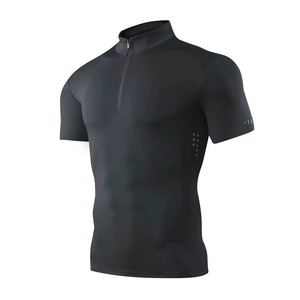 Fabricant de vêtements de sport personnalisés, vêtements de compression respirants, séchage rapide, polyester, élasthanne, impression sérigraphique, broderie - Product Image 2