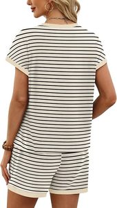 Ensemble short rayé 2 pièces pour femme, col rond, manches courtes, coupe ample, en coton, tenue décontractée d'été avec poche - Product Image 4