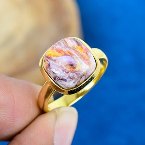 Bague en pierre précieuse d'huître rose naturelle, forme coussin, or 18 carats micro-plaqué sur argent sterling 925 - Product Image 2