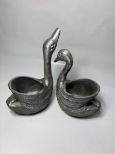 Aluminium Swan Shaped Set Of 2 Candle jar Vessel Handmade Rustic Design Silver Color Home Decor Lighting Scented Candle - Product Image 5