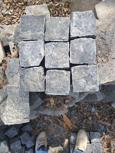Losas de Pavimento Gruesas de Piedra Caliza Gris Arquitectónica, Cortadas a Mano, Patrón Aleatorio, Diseño Tradicional, Garantía de por Vida, Acabado Rústico - Product Image 5