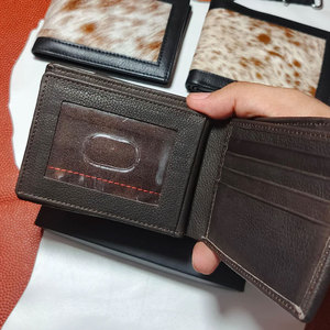 Cartera de cuero con pelo de vaca para hombre, cartera hecha a mano de cuero genuino, diseño elegante y premium. - Product Image 4
