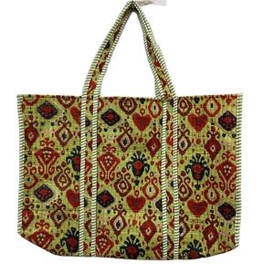 Sac fourre-tout en coton matelassé de style ethnique Ikat, poignées robustes, grande capacité, pliable, réutilisable, léger, écologique - Product Image 1
