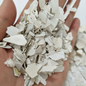 En stock – Déchets de tuyaux en PVC rigide blanc recyclé de haute qualité, déchets de profilés de fenêtres en PVC, feuilles de PVC - Product Image 4