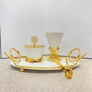 Brûleur d'encens en laiton fait main avec design en maille, utilisation religieuse, support décoratif toutes saisons - Product Image 3