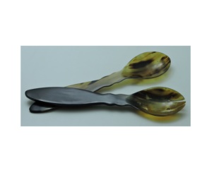 Juego de 2 servidores de ensalada de cuerno, hechos a mano con cuerno natural de búfalo, a un precio asequible. - Product Image 3