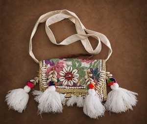 Sac pour femme en coton Banzara, artisanal, traditionnel, durable et pliable - Product Image 6