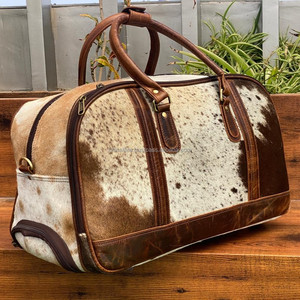 Vente en gros de sacs à roulettes en cuir véritable de haute qualité sacs de sport de luxe en cuir de vachette à roulettes sacs de voyage pratiques pour vêtements à main - Product Image 3