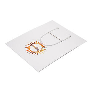 Boîtes cadeaux personnalisées pour vêtements avec poignées à cordon, boîtes d'emballage rigides pour vêtements, adaptées aux t-shirts, robes et sweats à capuche - Product Image 3