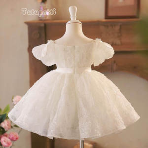 Vestido de Fiesta Elegante para Bebé Niña con Mangas Cortas y Lazo, Vestido de Encaje Blanco de Lujo para Niña de las Flores, Venta al por Mayor Premium - Product Image 3