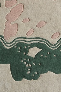 พรมขนสัตว์สีเบจหรูหรา กันลื่น กลับด้านได้ ลายแบบนามธรรม ขนยาวหนา เป็นมิตรกับสิ่งแวดล้อม ป้องกันแบคทีเรีย เหมาะสำหรับสัตว์เลี้ยง ทำด้วยมือ ทอมือ - Product Image 2