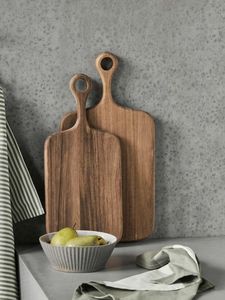 Planche à découper en bois de manga, planche à découper ronde faite à la main avec poignée en métal - Product Image 5