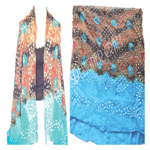Pañuelo Tie Dye Jamnagri con Patrón Tradicional Indio Estilo Bandhani, Diseño Textil Vibrante Hecho a Mano para Accesorios de Moda - Product Image 4