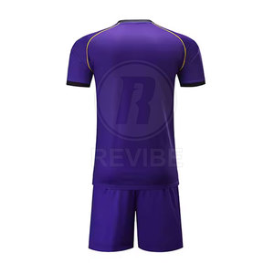 Camiseta de Fútbol Personalizada con Logotipo y Diseño, Tela 100% Poliéster de Calidad, Cuello Redondo, Impresión por Transferencia de Calor, para Adultos - Product Image 4
