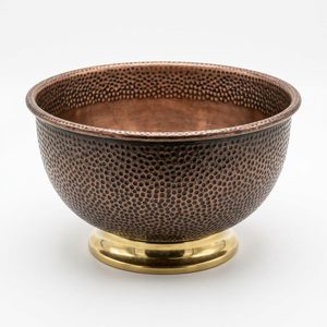 Cuenco Decorativo Rústico Hecho a Mano de Cobre de 25 cm con Base de Cobre y Latón Antiguo de Alta Calidad para Decoración del Hogar y Hoteles - Product Image 1