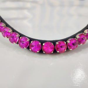 Diadema de Cristal Rosa Hecha a Mano con Diamantes para Caballo, Accesorio Ecuestre Decorativo, Producto de Calidad para Exhibición - Product Image 1