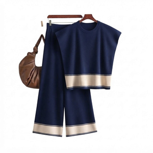 Ensemble pull tricoté pour femme, haut sans manches à col rond, pantalon large uni, décontracté, coupe ample, en laine respirante pour l'hiver - Product Image 1