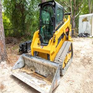 Chargeuse compacte sur pneus CAT 259D3 d'occasion – Offre Spéciale – Mini-chargeuse polyvalente et fiable – Livraison rapide disponible - Product Image 2