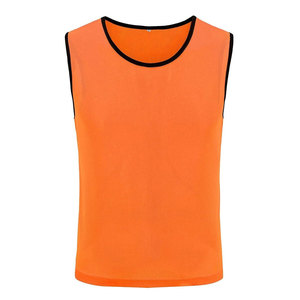 Uniformes Deportivos Premium para Equipos, Petos de Entrenamiento de Fútbol para Escuelas, Clubes y Grupos Deportivos, Aptos para Entrenamientos Diarios de Fútbol y Partidos - Product Image 1