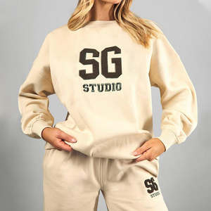 Sweat-shirts personnalisés en tissu doux avec patch en chenille, coupe décontractée, 100% coton, col rond, sweat-shirt oversize pour femmes - Product Image 1