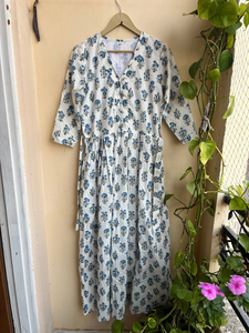 Robe longue indienne en coton imprimée à la main, col en V, manches longues, motif floral, tunique indienne pour femme, collection 2026, best-seller - Product Image 6