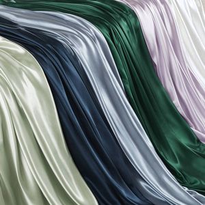 Set di biancheria da letto King in raso di lusso con Set di lenzuola Premium - Product Image 6