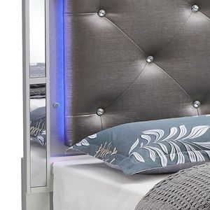 Cama Queen Verona G6700C QB3 Tapizada en Color Champán Plateado - Product Image 6